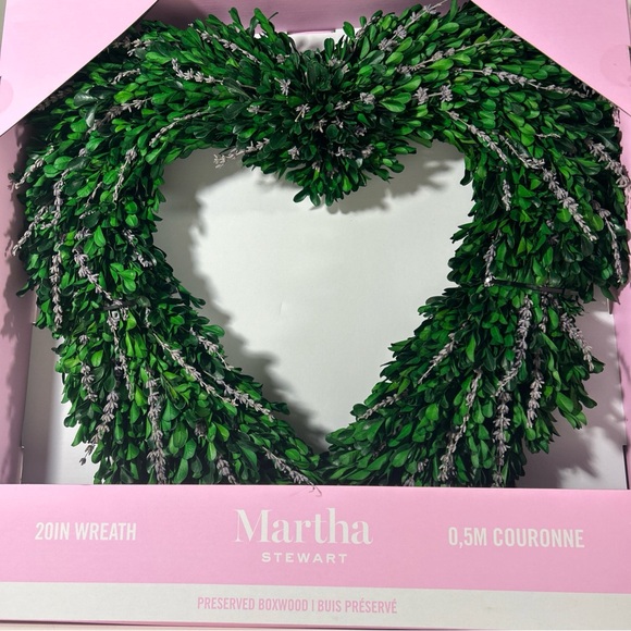 NEW Preserved Boxwood & Lavender Heart Wreath 20IN Spring/Summer Love - Picture 2 of 16